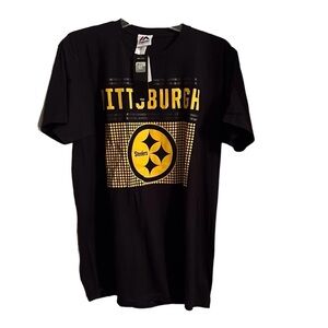 Pittsburgh Steelers Tee Shirt. NWT